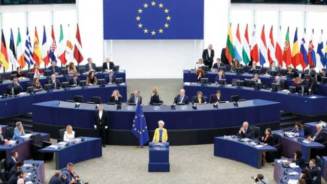الاتحاد الأوروبي يتعهد بتقديم 30 مليار يورو لحماية المساجد والمعابد اليهودية