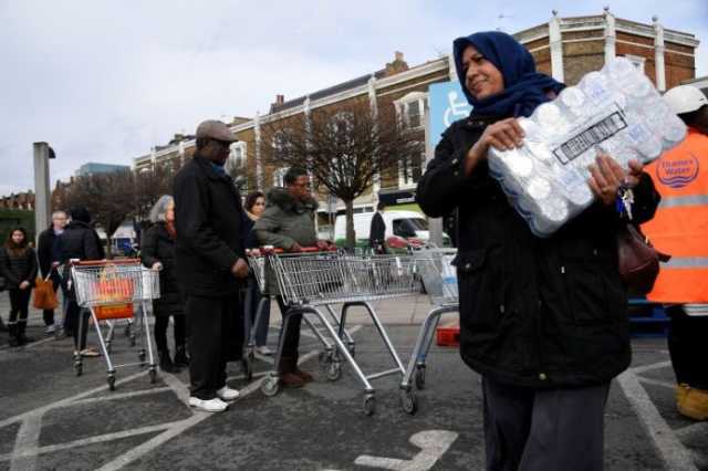 انقطاع المياه عن آلاف المنازل فى بريطانيا بسبب مشكلة بمحطة التايمز