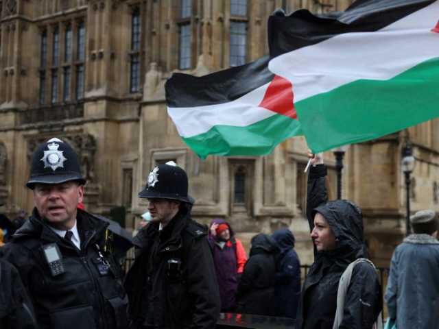 سابقة تاريخية.. بريطانيا تمنح فلسطينيًا حق اللجوء بسبب 'الفصل العنصرى'