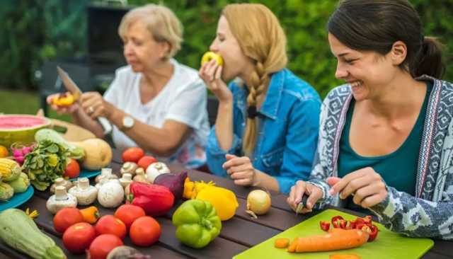 تعرّف على أفضل الأطعمة في مختلف مراحل العمر