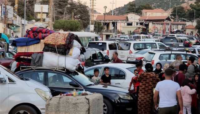 لبنان يدعو الفنادق لإيواء النازحين