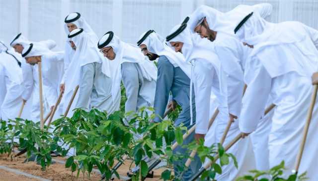 في اجتماع استثنائي لمجلس الوزراء..محمد بن راشد يعلن إطلاق برنامج 'إزرع الإمارات'