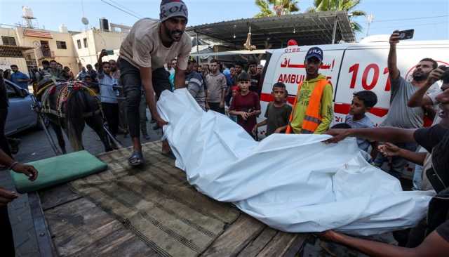 بينهم نساء وأطفال..مقتل 30 فلسطينياً بضربات إسرائيلية في جباليا