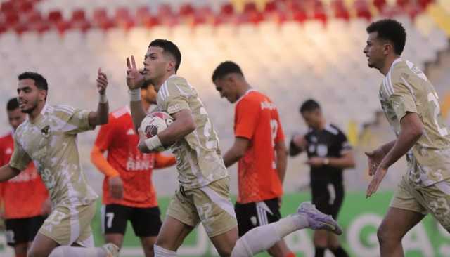 الأهلي يتعادل مع فاركو في الدوري المصري