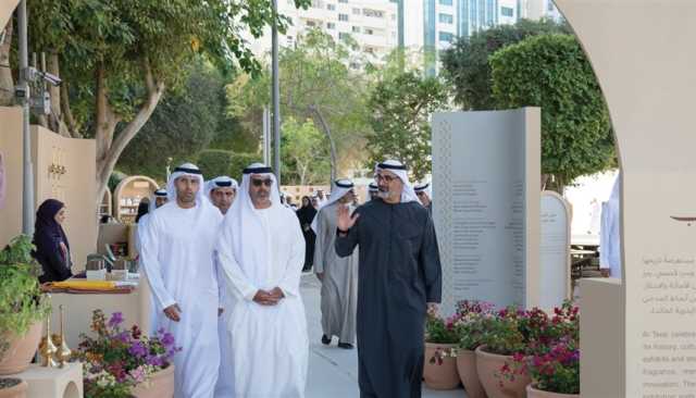 خالد بن محمد بن زايد يزور فعاليات 'مهرجان الحصن'