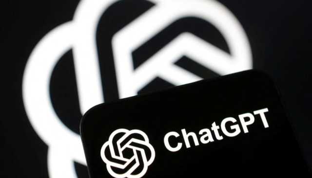 تطبيق صيني يتفوق على 'ChatGPT' بمتجر آبل