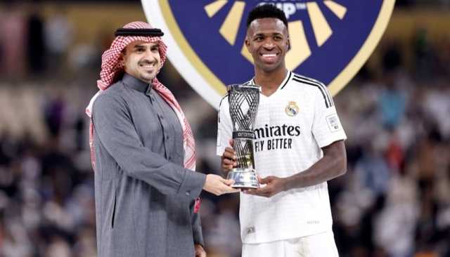 مقابل مليار و300 مليون يورو.. الريال يفكر في بيع فينيسيوس