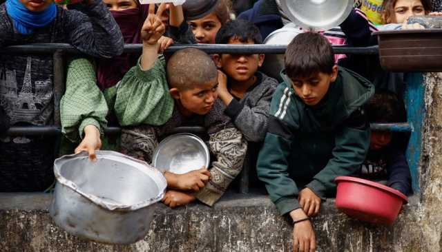 وضع مالي حرج وخطير..أونروا: غزة مهددة بأزمة جوع إذا واصلت إسرائيل منع المساعدات