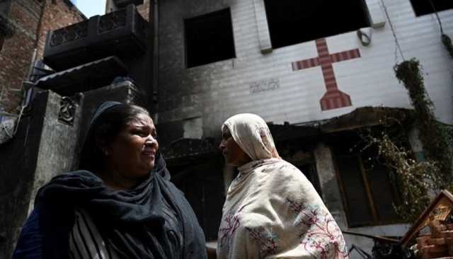 الإمارات تدين حرق كنائس وعشرات المنازل في باكستان