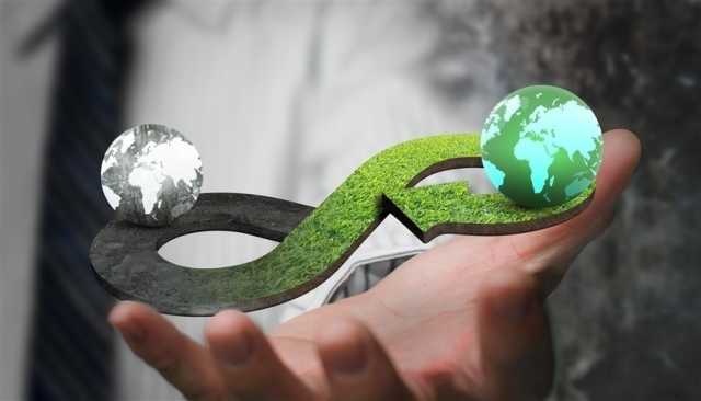 'الطاقة الشمسية' و'الهيدروجين الأخضر'.. مشاريع واعدة في مسيرة الإمارات