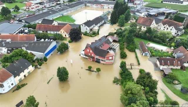 إجلاء المئات في سلوفينيا والنمسا جراء الفيضانات والانهيارات الأرضية