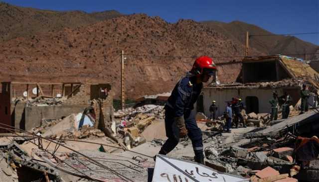 المنازل الطينية تصعّب مهمة البحث عن ناجين من زلزال المغرب