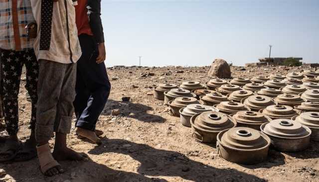 20 مصاباً بانفجار ألغام في الحديدة اليمنية