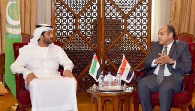 الإمارات ومصر تبحثان تدشين مسارات جديدة للتبادل التجاري