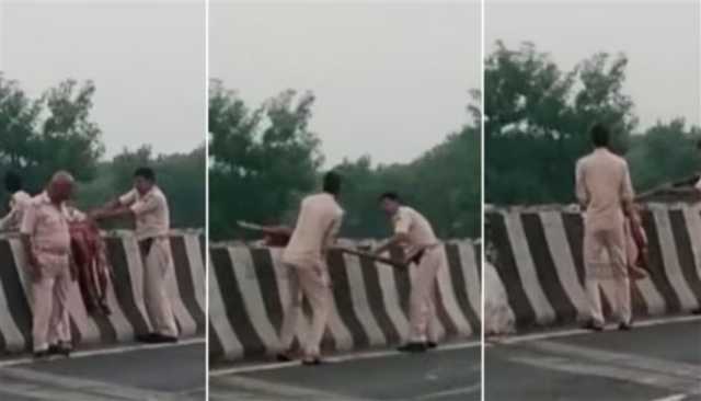 مقطع فيديو لعناصر من الشرطة يرمون جثة في قناة مائية يثير الغضب في الهند