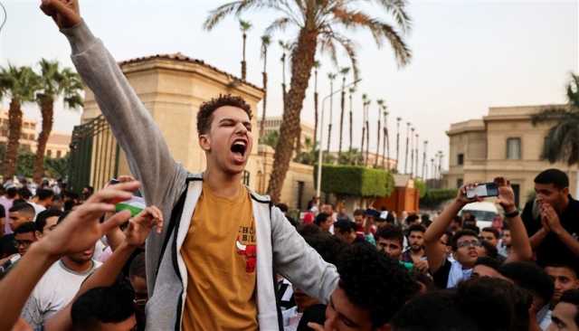 إسرائيل تحذر من السفر لمصر والأردن وتدعو لعودة مواطنيها فوراً