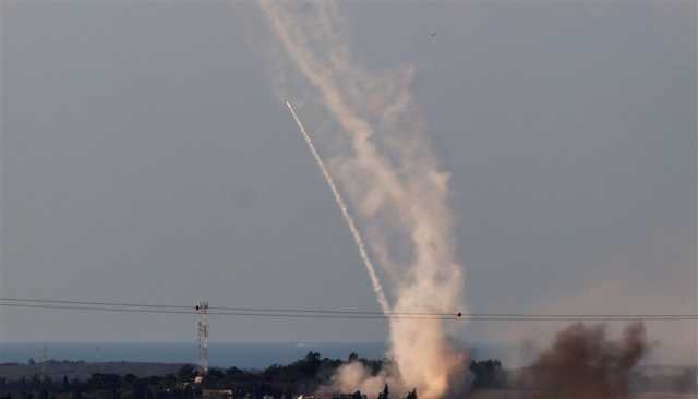 الحوثيون يستهدفون إسرائيل بالصواريخ.. وتل أبيب تهدد