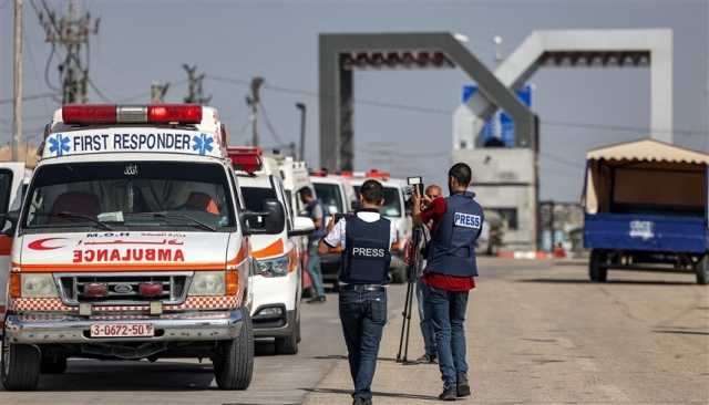 عبور 76 جريحاً فلسطينياً من غزة إلى مصر