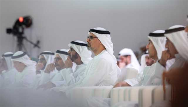 خالد بن محمد بن زايد يشهد جانباً من الاجتماعات السنوية لحكومة الإمارات