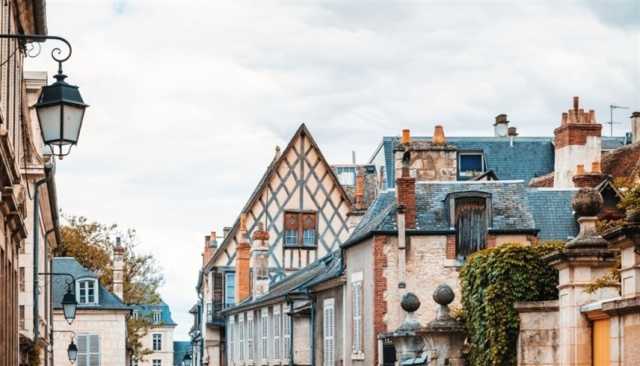 'بورغ' الفرنسية عاصمة الثقافة الأوروبية 2028