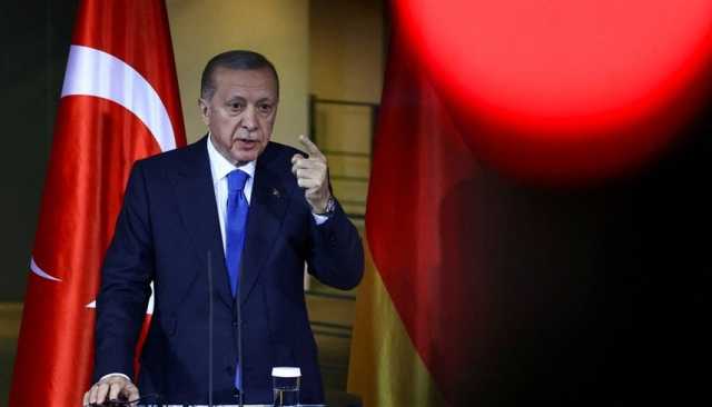بحثاً عن إصلاح العلاقات.. أردوغان يزور اليونان