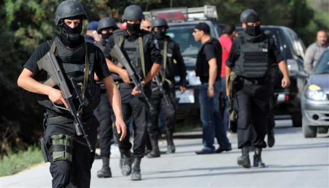 الأمن التونسي يعتقل 11 إرهابياً