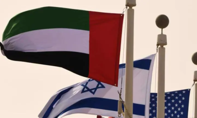 الرابطة الإماراتية تطالب بطرد السفير الإسرائيلي    