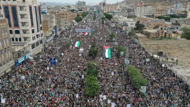 الحشود الجماهيرية باليمن تؤيد قرارات القيادة (صور)