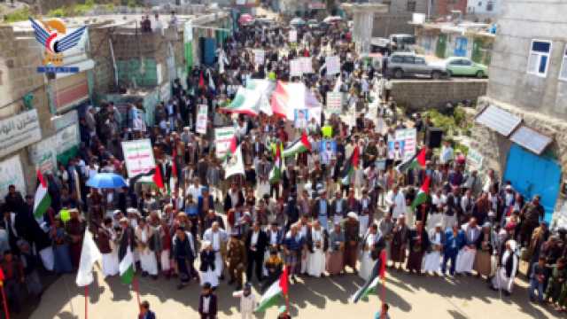 مسيرات في «حجة وريمة والبيضاء» تبارك انتصار المقاومة في فلسطين