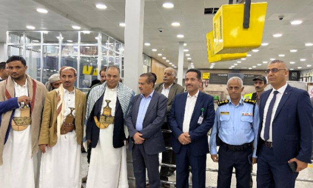 اليوم تفويج أكثر من 600 حاج وحاجة عبر مطار صنعاء