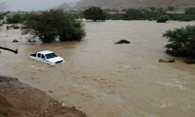 صور اولية لاضرار السيول في الحديدة