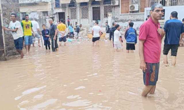 المنخفض الجوي يضرب عدن