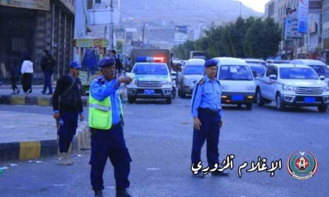 صنعاء: ضبط جنديان خالفا تعميم المرور جهارا نهارا .. اسماء