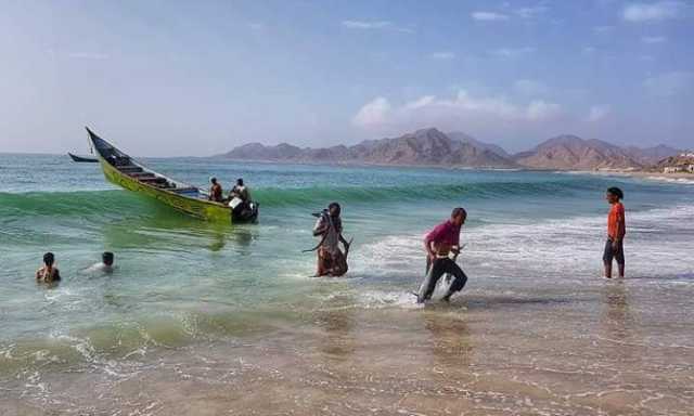 قوات الاحتلال تمنع صيادي ساحل حضرموت من دخول البحر