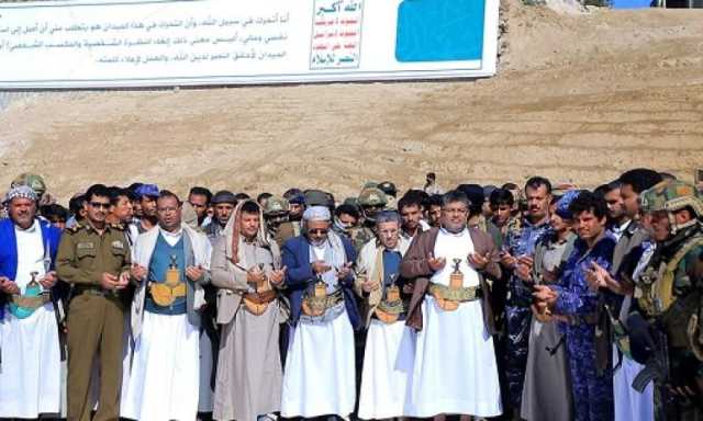 عضو السياسي الأعلى الحوثي يزور مقام الشهيد القائد في مران