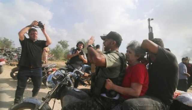 الصليب الأحمر يعلن استعداده للتوسط بين حماس وإسرائيل للإفراج عن الرهائن