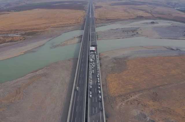 انجاز ركائز أكبر جسر في العراق.. 6 فوائد في ان واحد