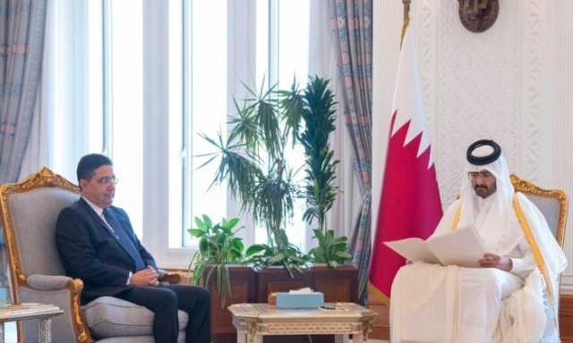 ملك المغرب يبعث رسالتين إلى أمير قطر ورئيس الإمارات لتعزيز العلاقات
