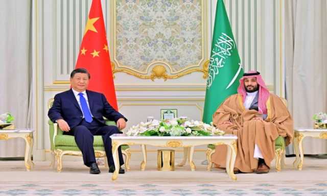 ستريت جورنال: السعودية تدرس عرضا صينيا لبناء محطة نووية قرب الحدود القطرية
