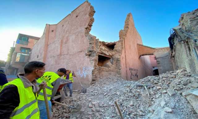 الجزائر تعرض مخطط مساعدات لوجستية ومادية للمغرب