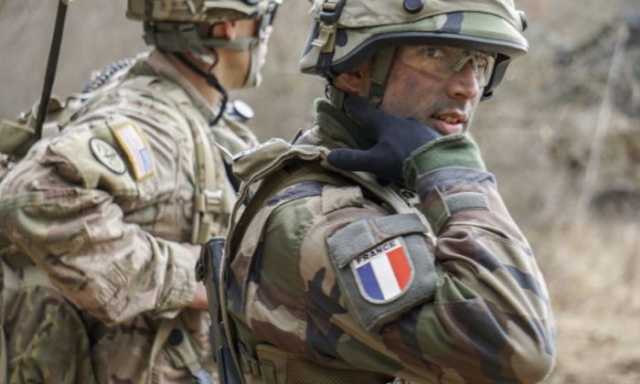 فرنسا تعلن استئناف أنشطتها العسكرية بوسط أفريقيا: انقلاب الجابون مختلف عن النيجر