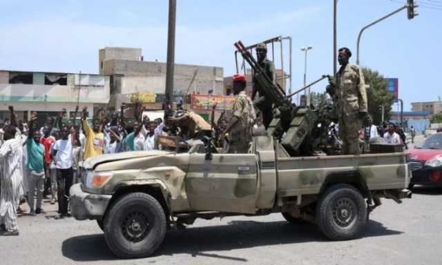 السودان.. اشتباكات في أم درمان والدعم السريع يدفع بتعزيزات إلى شرق النيل