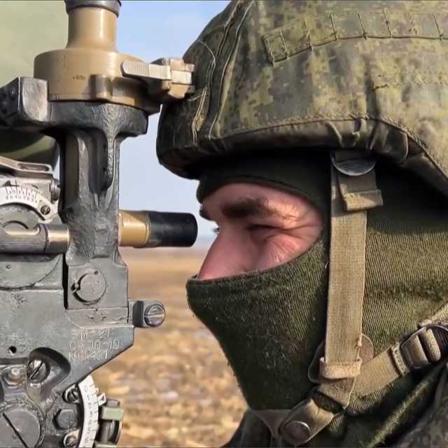 زوارق مسيرة تهاجم قاعدة نوفوروسيسك.. وروسيا تتهم أوكرانيا