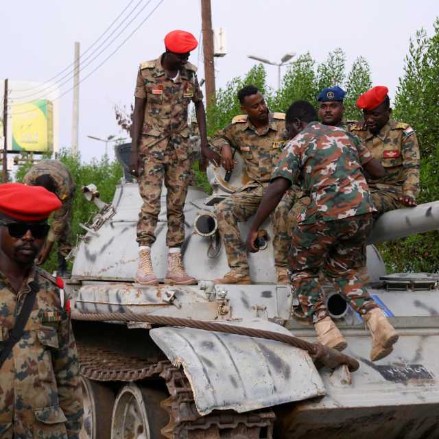 الجيش السوداني يشن هجمات جوية على مواقع للدعم السريع بنيالا