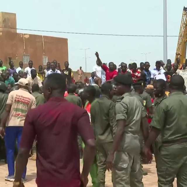 وزير خارجية بازوم: 'إيكواس' تستعد للتدخل العسكري بالنيجر