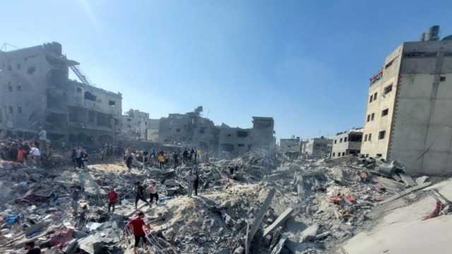 الاحتلال الإسرائيلي يطالب سكان شمال غزة بإخلاء منازلهم وينفذ قصفا عشوائيا