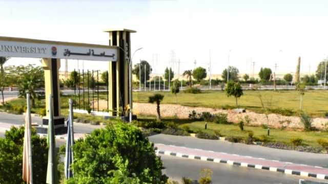 بدء توقيع الكشف الطبي على الطلاب الجدد بجامعة أسوان