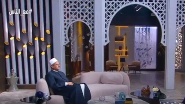 إمام مسجد السيدة نفيسة»: آل البيت أحبوا مصر وأهلها