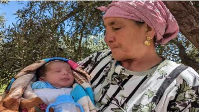 عمره 13 يوماً.. أسرة مغربية تعثر على حفيدها بعد 3 أيام من «زلزال الحوز»