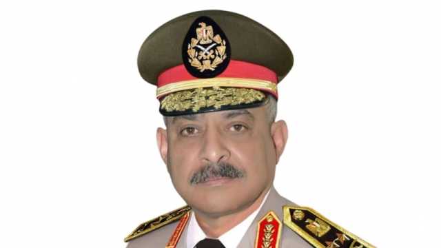 ننشر الصورة الرسمية للفريق أول عبدالمجيد صقر وزير الدفاع الجديد